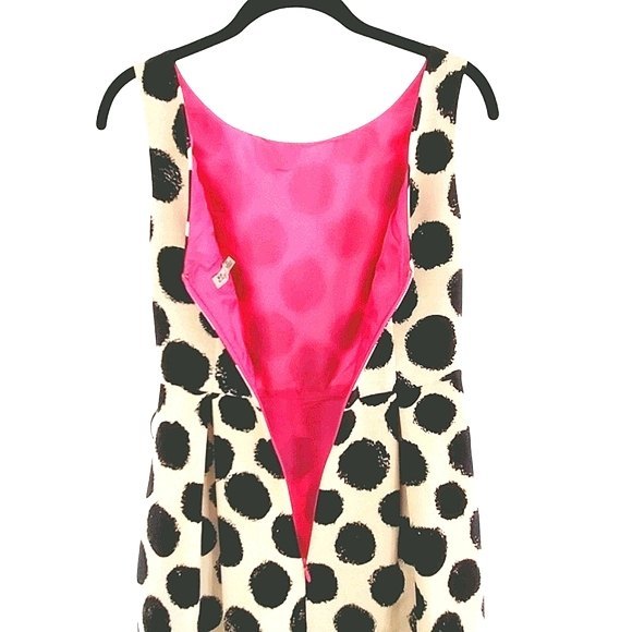 Eliza J Polka Dot Dress  Scoop Neck Pockets Side Zip Size 2P - Picture 3 of 16